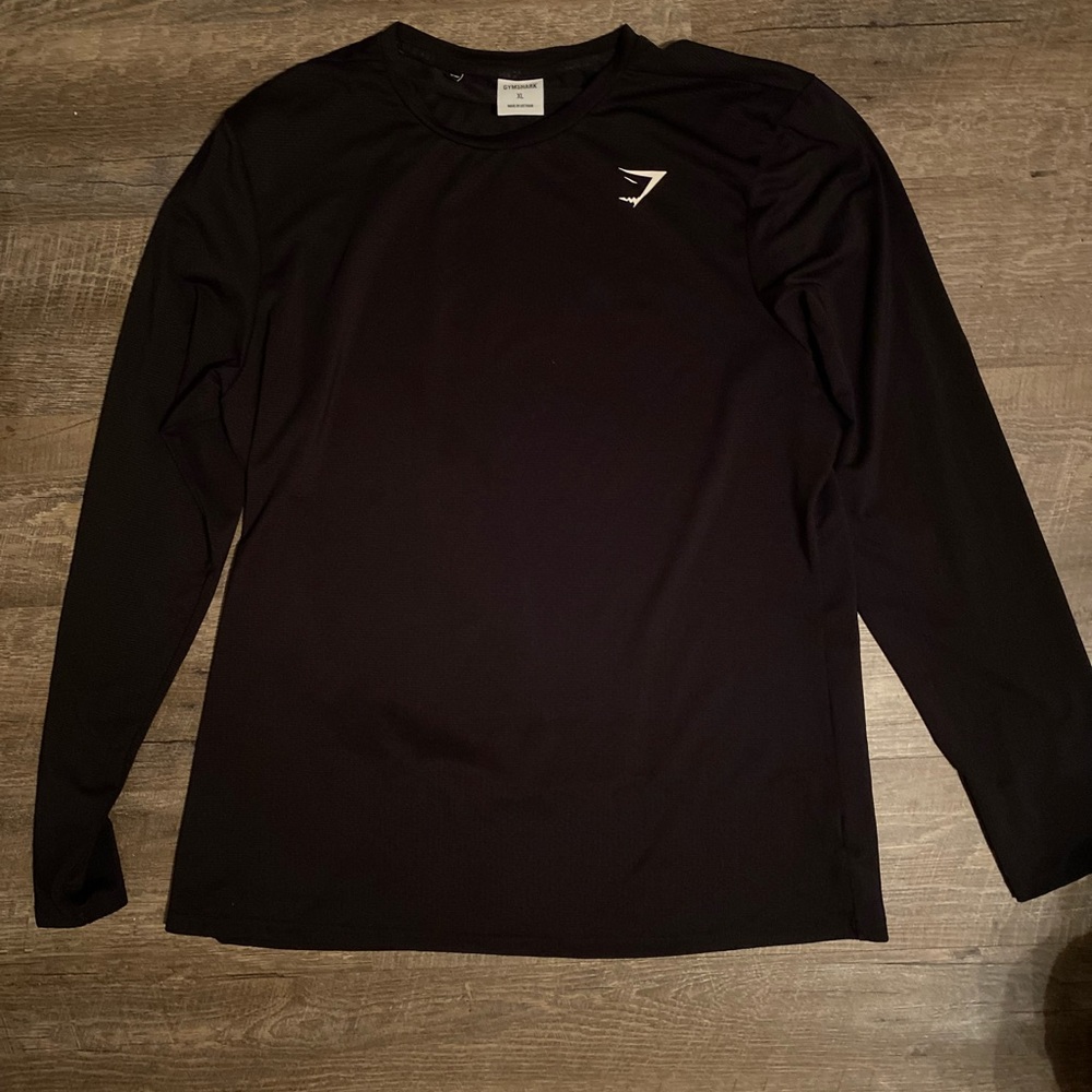 Men’s long sleeve gymshark shirt
